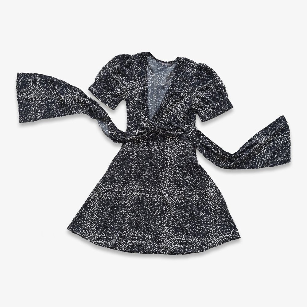 Size- S, Moire pattern printed deep V- neck dress by trend setters - Picture 3 of 7